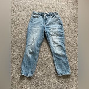 Abercrombie & Fitch Skinny High Rise Women’s Jeans.